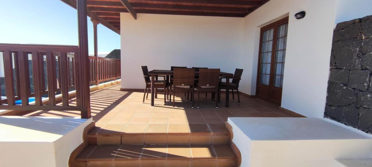Villa Esmeralda Playa Blanca  Esterno foto